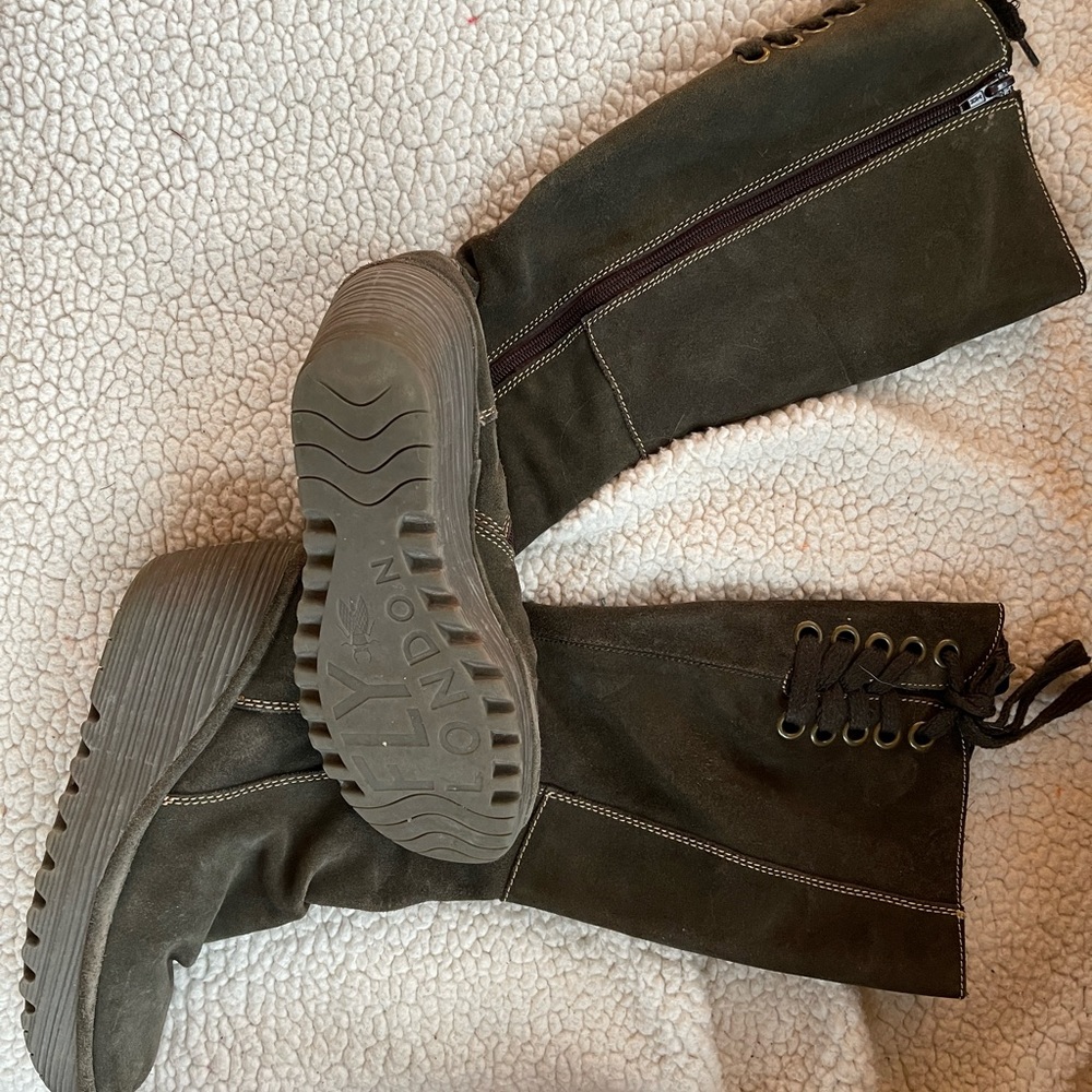FLY of London Army Green Suede Boots